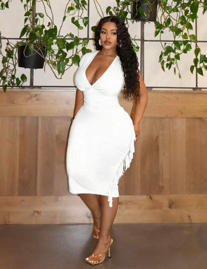 Deep V-Neck Fringed Short Sleeve Mid-Length White Dress size 14 / 1xl