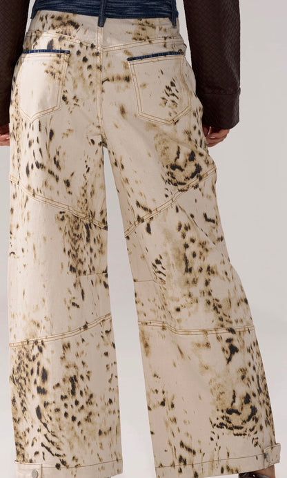 Gorgeous Animal print and denim mix