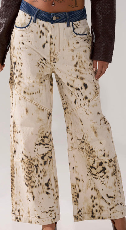 Gorgeous Animal print and denim mix