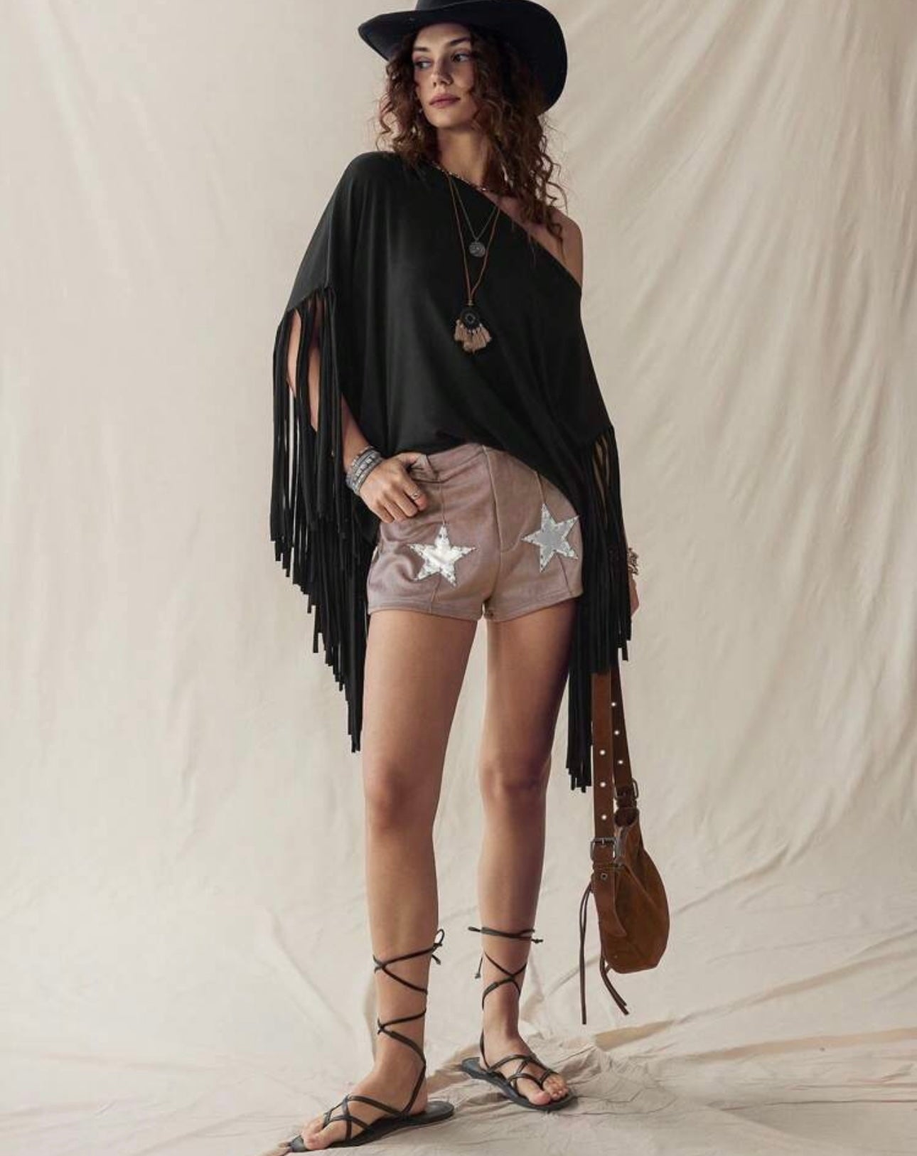 Wildy Oversized Black Fringed Loose Fitting Chic Top size 8/10 Large